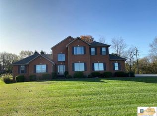 925 Steeplechase Rd, Glasgow, KY 42141