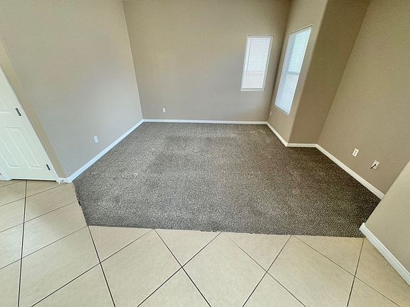 4th image of 3916 Red Trumpet Ct