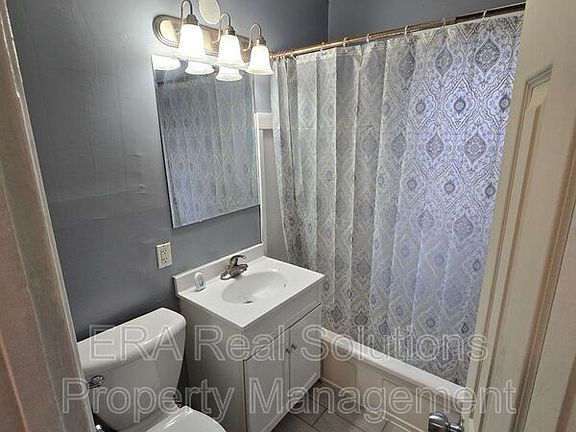 5th image of 795 Valerie Ln