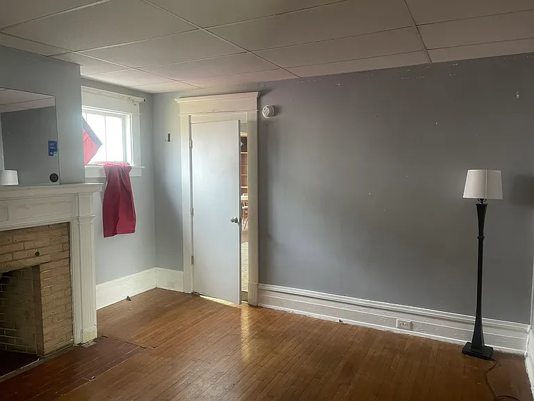 17 White St — Photo 12