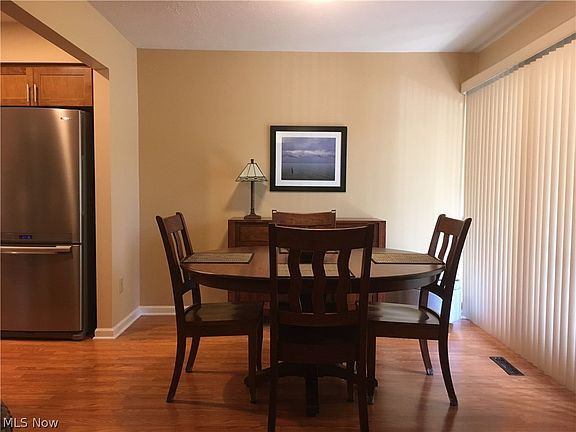 5th image of 7495 Creekwood Ct #14B