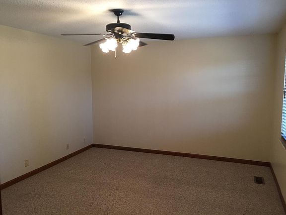 5th image of 1225 Crest Brook Dr