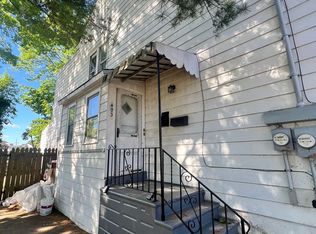 403 Cummings Ave, Trenton, NJ 08611
