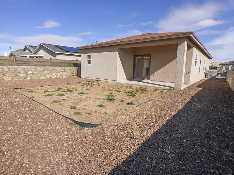 4941 Ruben Soto Dr — Photo 15