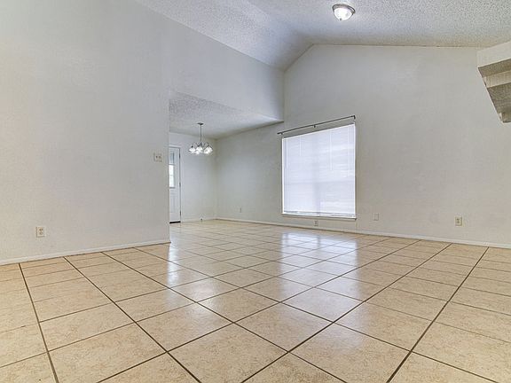 3rd image of 1202 Westcott Dr #B