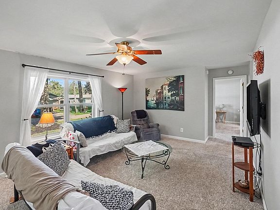 5th image of 5565 Cozy Point Dr
