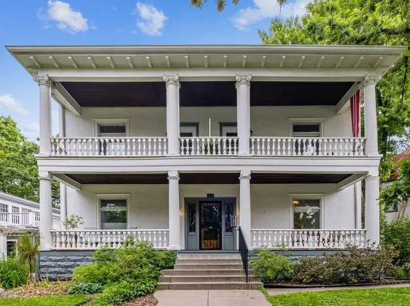 2434 W 22nd St APT 4, Minneapolis, MN 55405