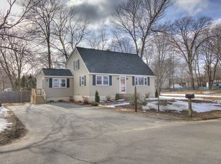 21 Lou Ave, Salem, NH 03079