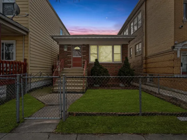 2443 W 45th Pl, Chicago, IL 60632