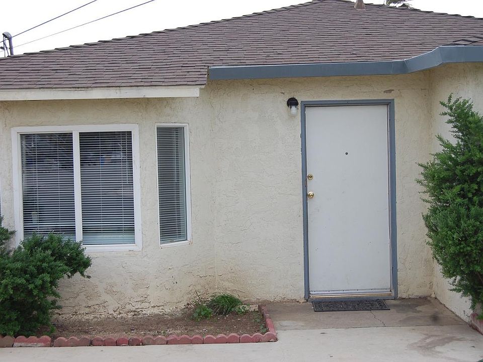 2nd image of 1800 Monterey St
