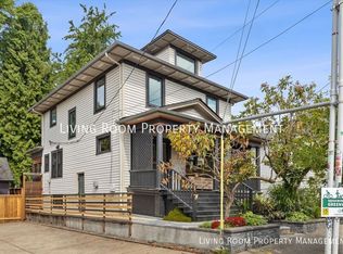 819 SE 16th Ave, Portland, OR 97214