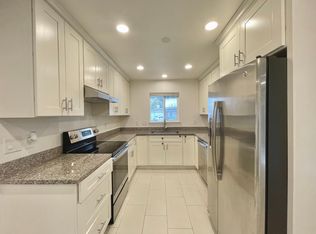 320 Lippert Ave, Fremont, CA 94539