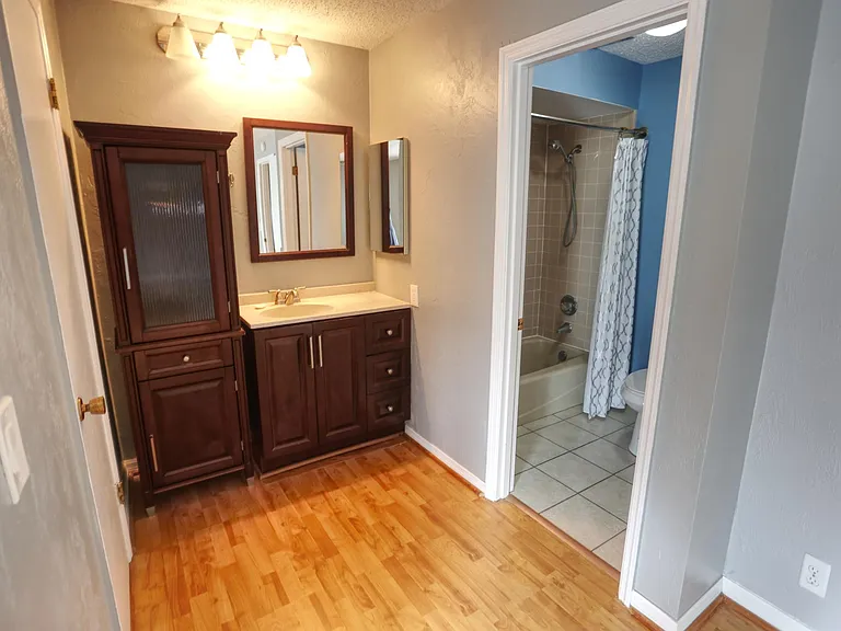 437 N Halifax Ave #5 — Photo 14