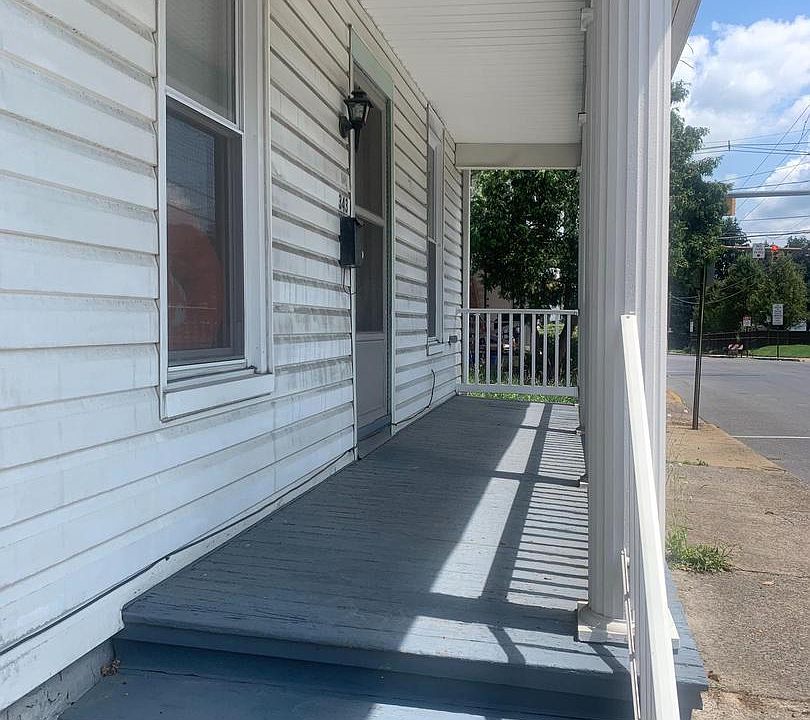 2nd image of 343 E Orange St