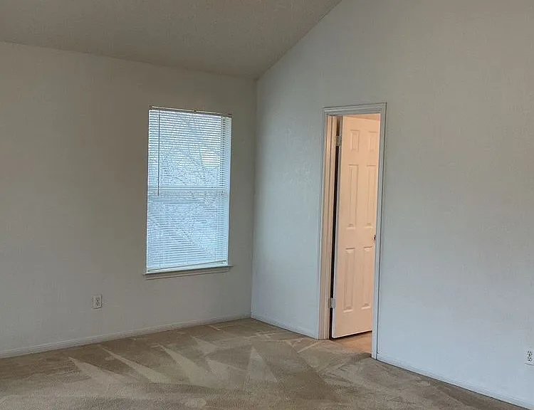 1701 Tanglewood Dr — Photo 15