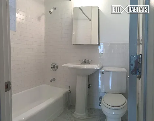 Rented by Citi Habitats | media 15