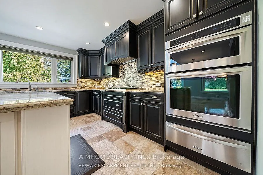 5 bed — Photo 3