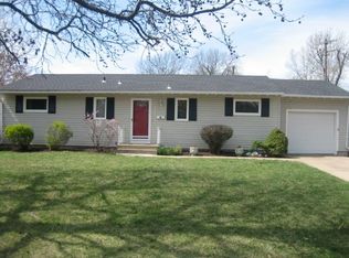 10012 Oakdell Dr, Kansas City, MO 64114