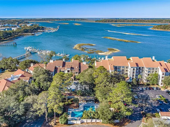 4 Village North Dr APT 41, Hilton Head Island, SC 29926