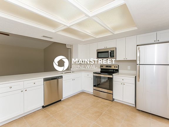 3rd image of 1308 Piney Branch Cir