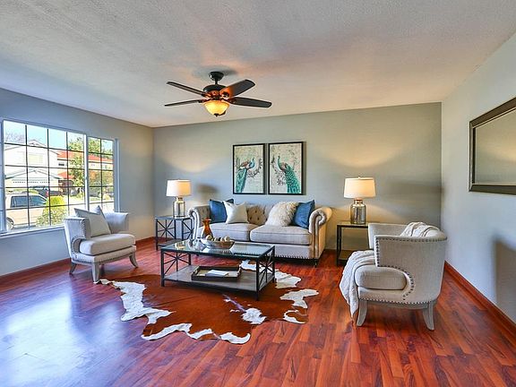 5th image of 6333 Solano Dr