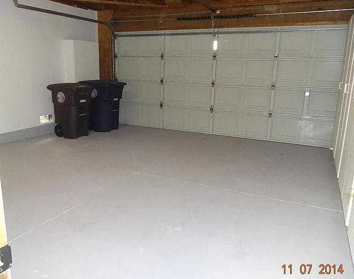 8126 Briar Ridge Ln — Photo 21