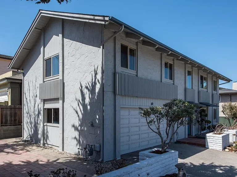 Exterior view of house