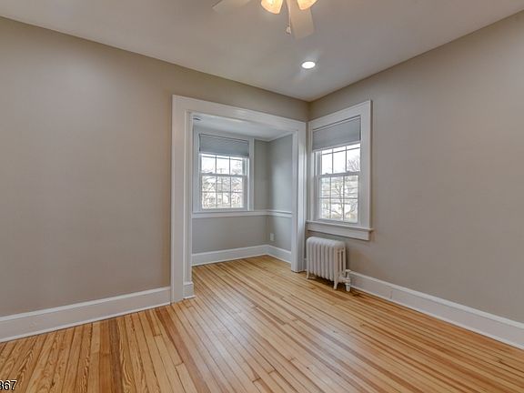 5th image of 16 Sherman Ave Floor 2
