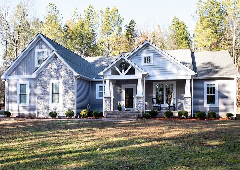 1st image of 8960 Deep Creek Pl