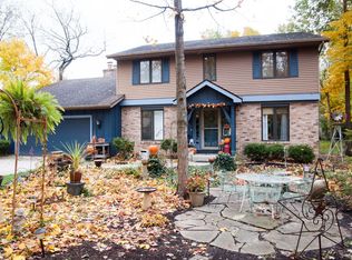 1510 River Run Ct, Fort Wayne, IN 46825