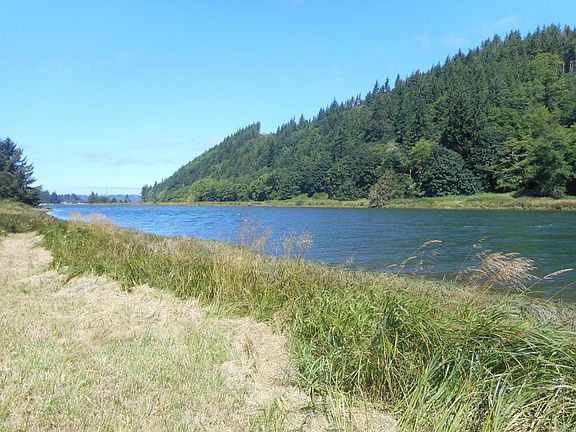2nd image of 5289 E Alsea Hwy