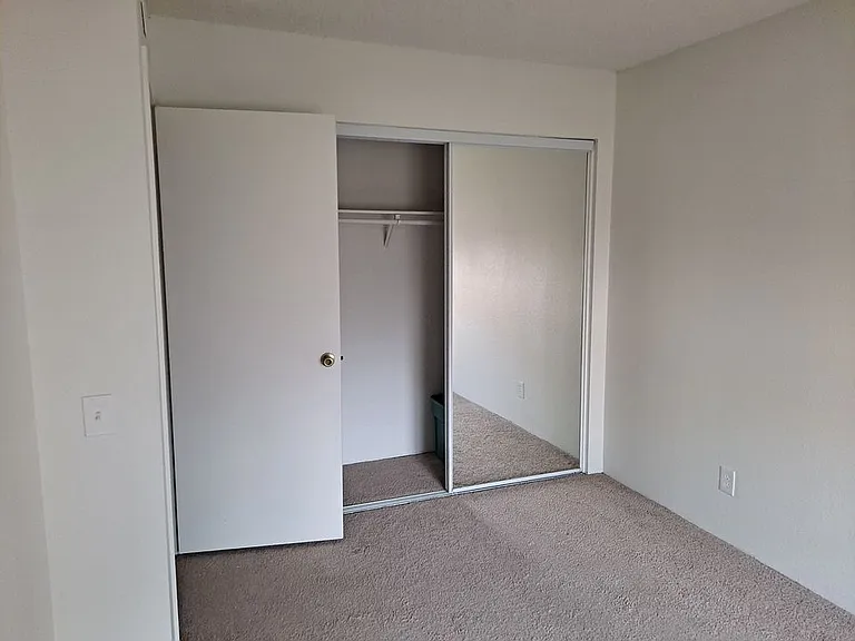 1640 Sunflower Ct S — Photo 5