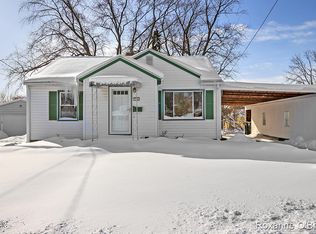 730 Oakcrest St SW, Wyoming, MI 49509