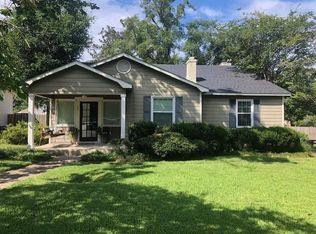 33 Hathaway Rd W, Mobile, AL 36608