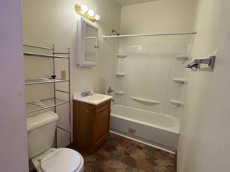 127 Bowery St #127 — Photo 3