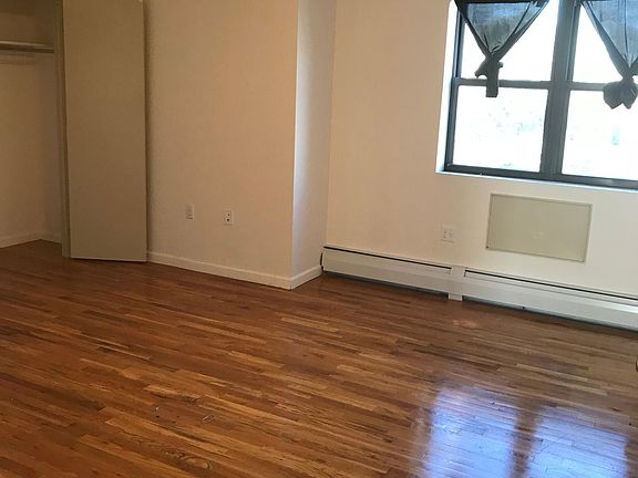 3rd image of 42 Hilton Ave Hempstead Ny 11550 #A5