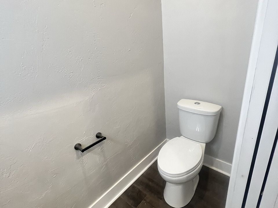 183 E Merrill Ave 183, Fond Du Lac, WI 54935 Zillow