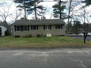 19 Three M Rd, Coventry, RI 02816