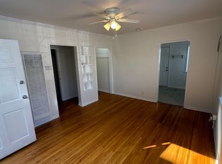 1945 Wilcox Ave #1947, Los Angeles, CA 90068