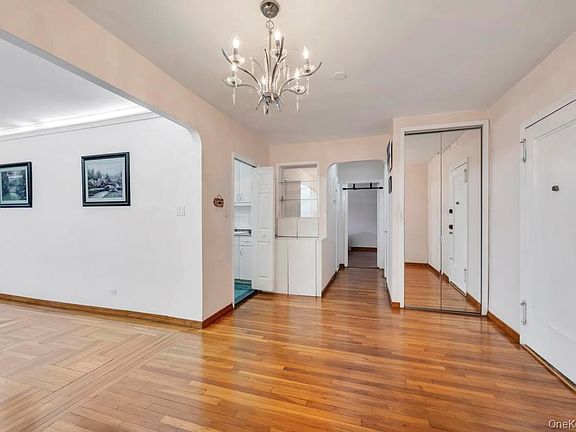 3rd image of 10010 67 Road 4 Floor