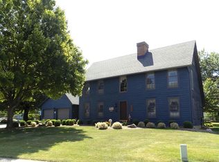 4125 Menlo Park Ln, Vermilion, OH 44089