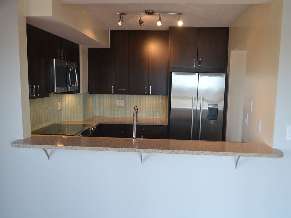 1st image of 900 N Stafford St APT 1519