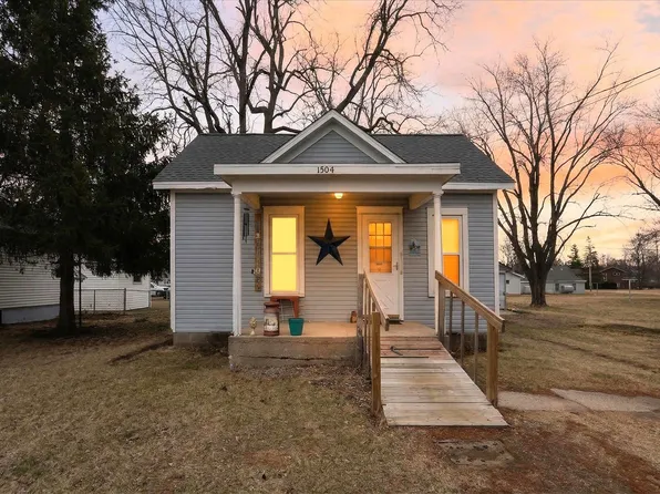 1504 W 7th Ave, Brodhead, WI 53520
