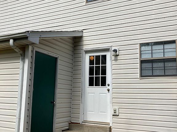 4th image of 2533 Jersey Ct #A
