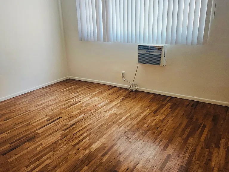 1047 N Ogden Dr #2 — Photo 9