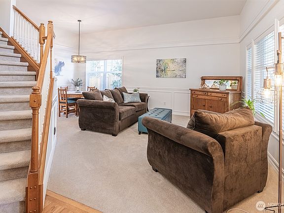 2nd image of 16810 87th Avenue Ct E