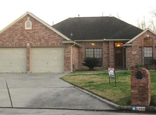 1208 Park West Dr, Texas City, TX 77591