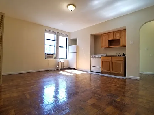 Rented by BRICK & GALO REALTY CORP | media 18