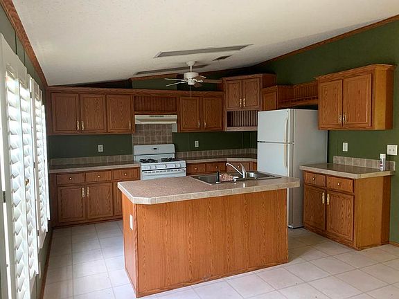 5th image of 5 Ivie Ln