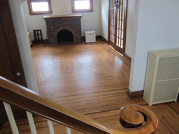 5th image of 78 Oliver St